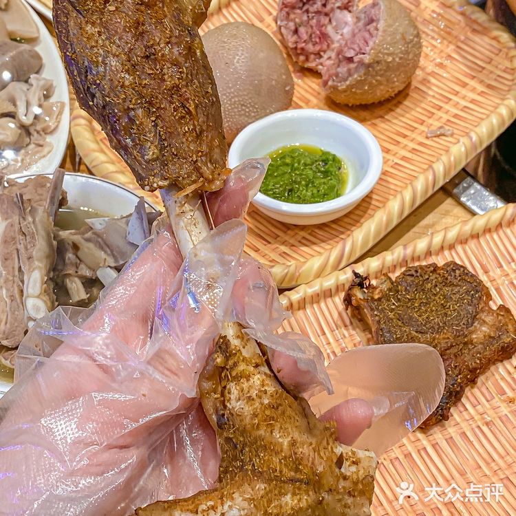 想告诉厦门的朋友，这家羊肉炉有多好吃！！