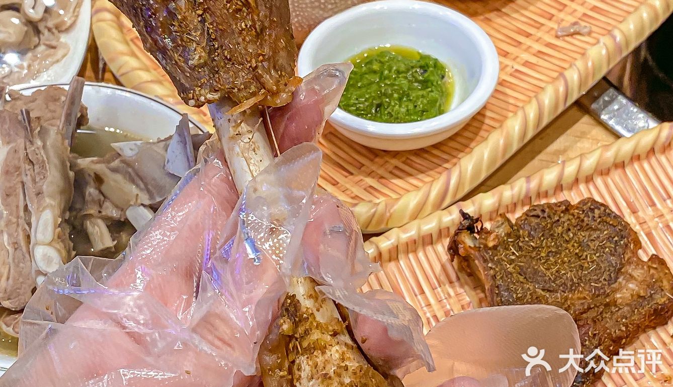 想告诉厦门的朋友，这家羊肉炉有多好吃！！