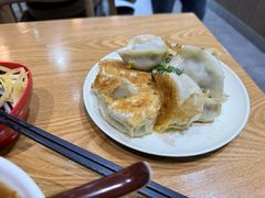 -三好食堂(煎饺·馄饨·肉饼米线·盛世广场店)