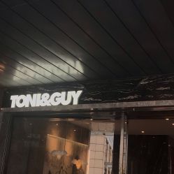 -TONI&GUY
