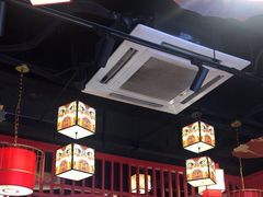 -三顾烤庐·烤鱼·烧烤·龙虾(奉贤店)