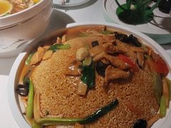 -江城小馆陕南妈妈菜·全球旅行餐厅(钟楼店)