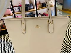 -COACH蔻驰(百联奥特莱斯广场店)