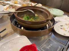 -胡须佬鸡煲四季火锅店(石厦西村直营店)