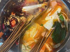-鼎伙伙火锅串串·10年品牌传承(白象居总店)