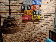 -苹果树下艺术餐厅(宋庄店)