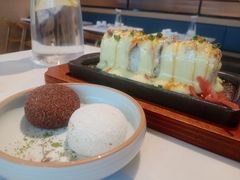 -花漫里日式餐厅(南安中骏店)