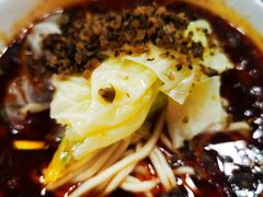 极品牛肉面-蒋六十八梯眼镜面(狮子坪店)