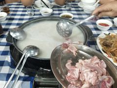 -洞密园美食城·二十二年老店(富华路店)