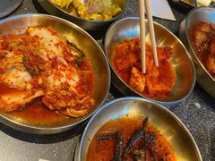 -草家酱蟹炭火烤肉店(珲春南路一店)