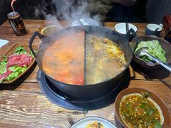 -围炉·云南铜瓢牛肉火锅(桐柏路店)