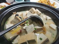 淮南八公山黑豆腐煲三鲜-刀板香·安徽菜(国购IFC店)