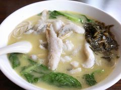 -明呈黄鱼面馆(斜土路店)