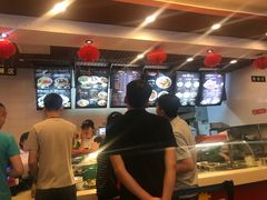 -顺溜·手工刀削面·黑金店(铜锣湾店)