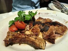 秘制全熟牛肋排-西堤牛排(南京龙江店)