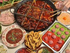 -岗上渣渣老火锅(两路口店)