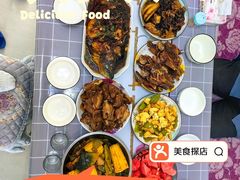 -老潍县美食街(东方路店)