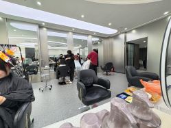 -MOVAN  HAIR莫凡匠人发型屋