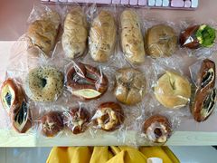 -yeast面包店