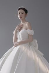 -茜茜公主婚纱摄影会馆