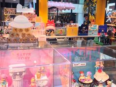 -泡泡玛特POPMART(崇文门国瑞城店)