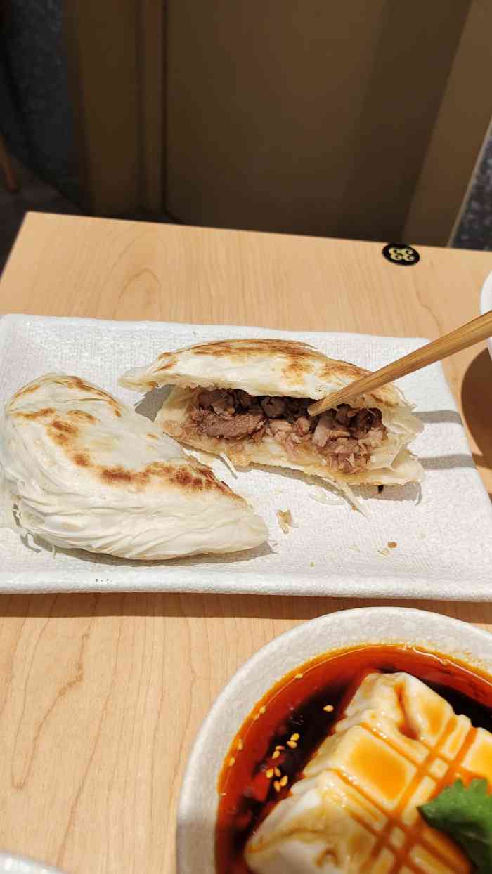 剪花娘子·凉皮·肉夹馍(万象城店)-"半开放的就餐环境,应该属于简餐