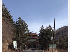 -官滩沟风景区