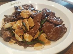 -赶海部落海鲜城(海阳路店)