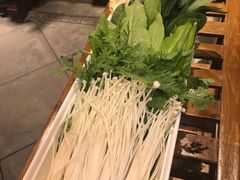 蔬菜拼盘-亿诣蝎府炸酱面羊蝎子火锅(酷车小镇店)