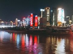 -小天鹅火锅·一线江景洪鼎旗舰店(洪崖洞店)