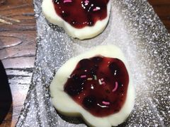-东巴婆婆云南鱼豆花火锅(大东门店)