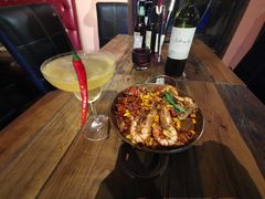 -SISTERS BAR RESTAURANT川意酒馆(嘉善老市H楼店)
