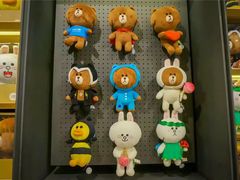-LINE FRIENDS Garosu-gil Flagship Store