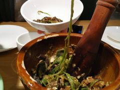 皮蛋青椒擂茄子-费大厨辣椒炒肉(皇庭广场店)