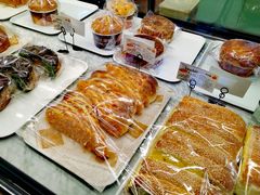 -新利香西饼店(惠友超市店)