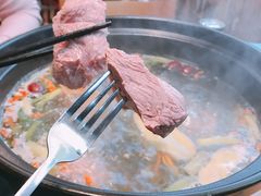 -陆记牛庄·碳锅龙虾烧烤(爱上花园店)