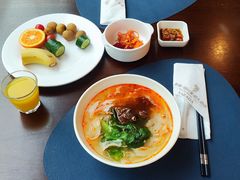 -绍兴鉴湖君澜大酒店
