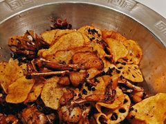 -蛙蛙叫·干锅年代(钻石广场店)