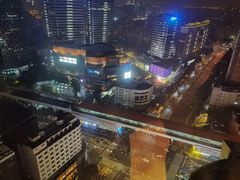 -上海龙之梦万丽酒店