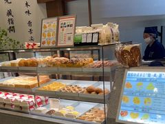 面包甜点陈列柜-君之狮子山·轻糖烘焙(松江印象城店)