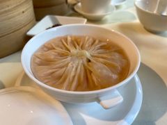 蟹肉龙虾汤包-利苑酒家(金宝店)