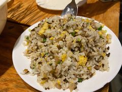 特色臊子蛋炒饭-嘉州叶婆婆钵钵鸡(建设路店)