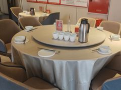 -有红鸡毛店·川菜(建设路店)