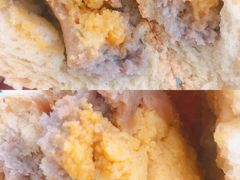 咸蛋黄芋泥包-喜茶(北京五棵松华熙店)