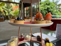 -亚龙湾喜来登·美景台大堂吧