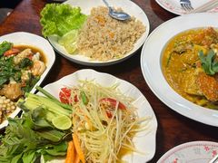 -Dang restaurant (patong phuket)