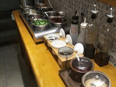 -一两饭川味素食餐厅