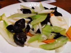 -峨嵋小镇·川菜(正定朗华店)