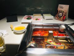 -海底捞火锅鲜切牛肉主题店(长寿路店)