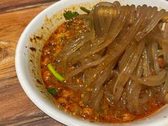 -万记麻辣烫国展总店